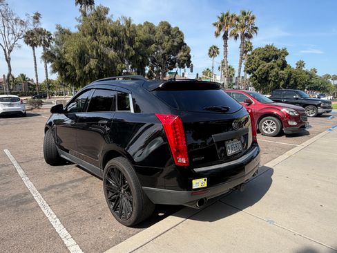 Used 2014 Cadillac SRX FWD image 17