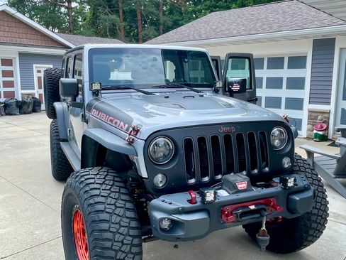 Used 2018 Jeep Wrangler Unlimited Rubicon AWD/4WD image 9