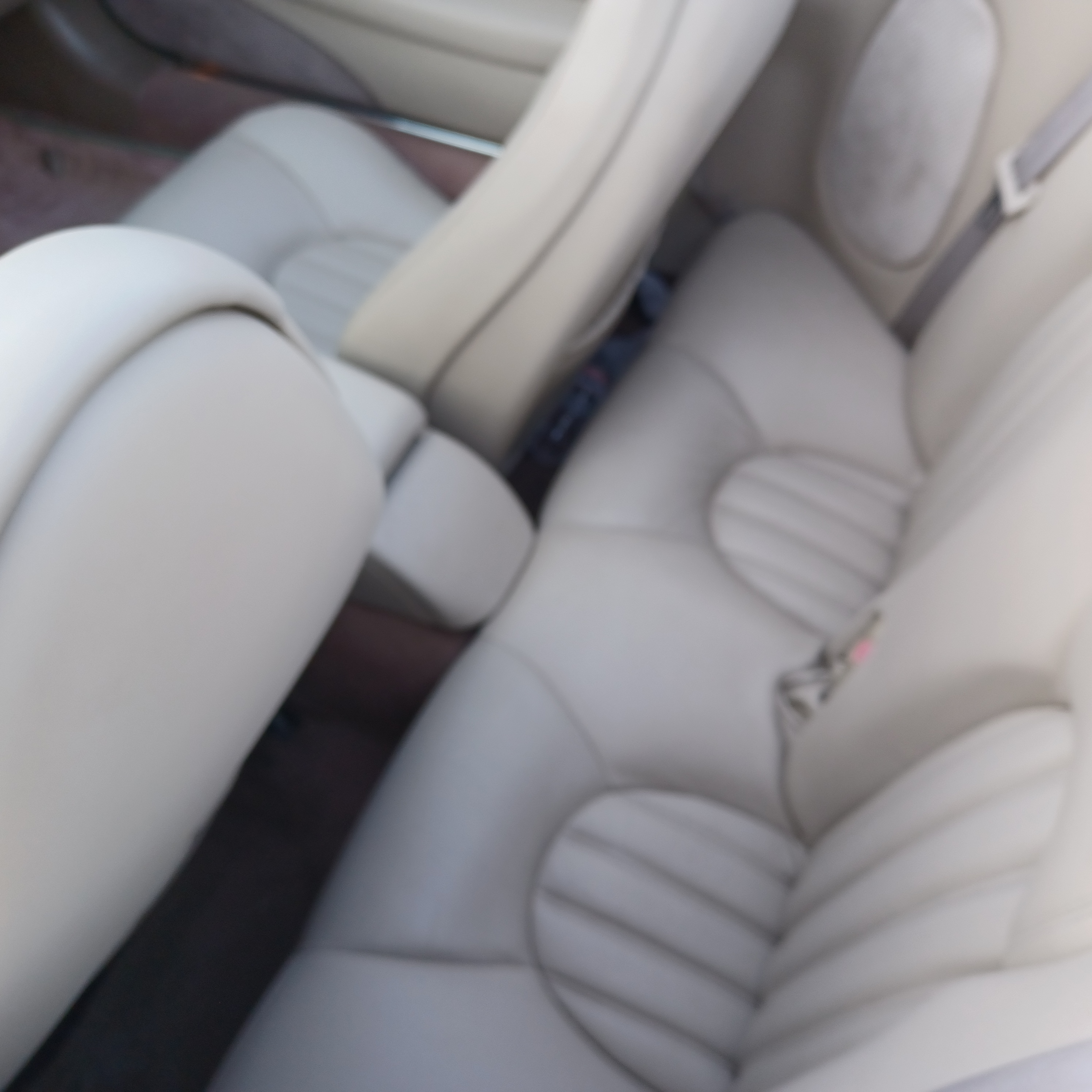 Used 2000 Jaguar XK8 Convertible RWD image 12