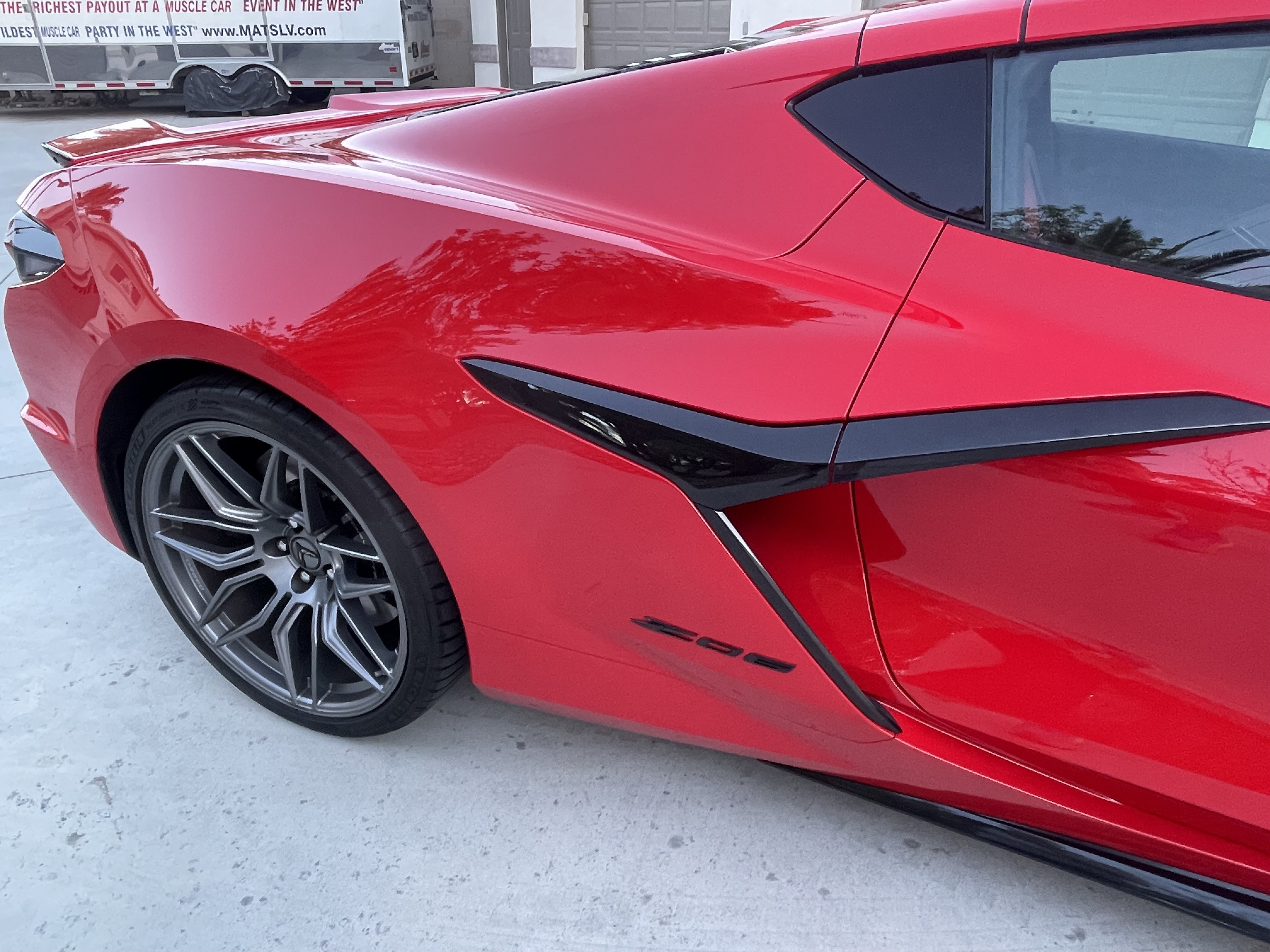 Used 2023 Chevrolet Corvette Z06 RWD image 32