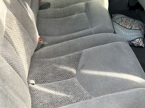 Used 2005 Chevrolet Avalanche Z66 w/ Sun And Sound Package image 5