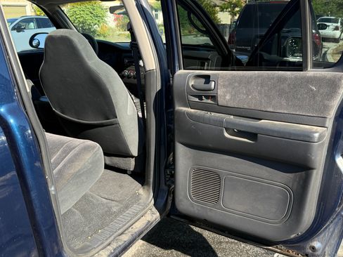 Used 2001 Dodge Dakota 2WD Quad Cab image 14