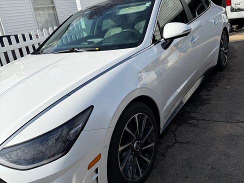 Used 2022 Hyundai Sonata Limited image 25