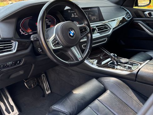 Used 2021 BMW X5 sDrive40i w/ M Sport Package image 13