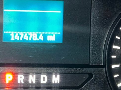 Used 2019 Ford F150 Lariat image 4