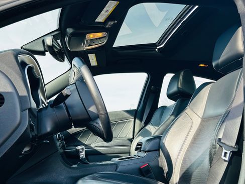 Used 2015 Dodge Charger SXT w/ AWD Plus Group image 21