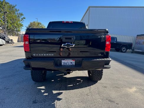 Used 2018 Chevrolet Silverado 1500 LT w/ All Star Edition image 9