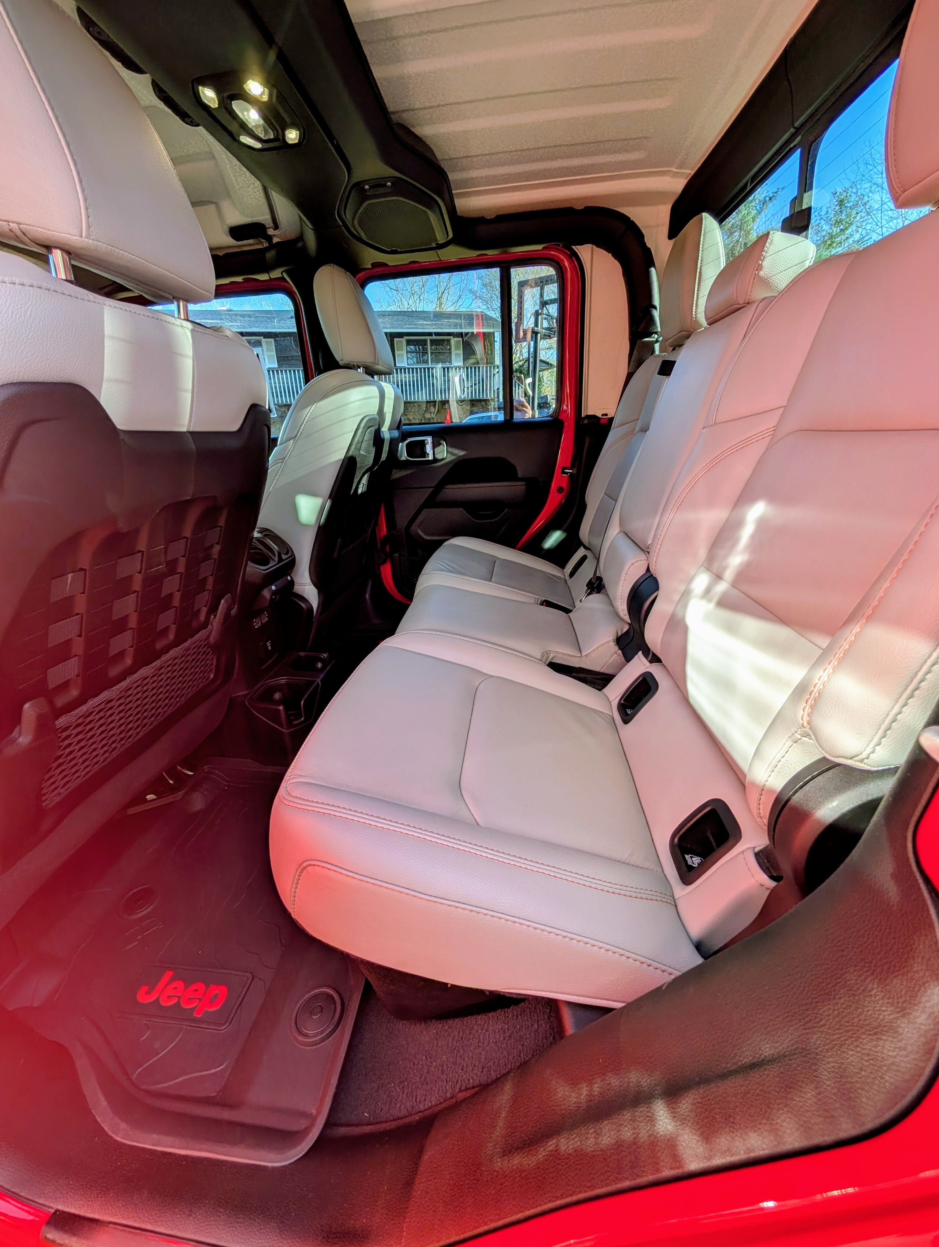 Used 2021 Jeep Gladiator Mojave AWD/4WD image 10