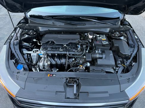 Used 2025 Kia K4 image 17