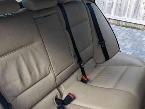 Used 2008 BMW 328xi Wagon image 16