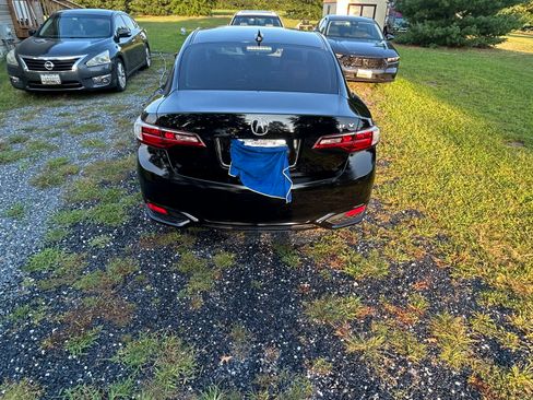 Used 2016 Acura ILX FWD image 2