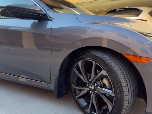 Used 2019 Honda Civic Sport image 15