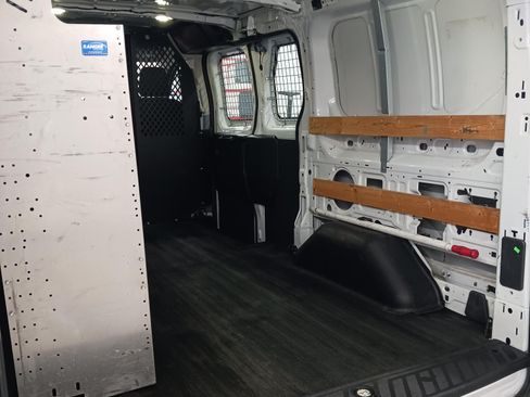Used 2017 Ford Transit 250 130 Low Roof w/ Exterior Upgrade Package image 22