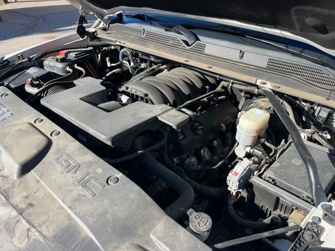 Used 2019 GMC Yukon Denali w/ Denali Ultimate Package image 15