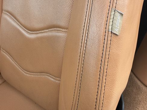 Used 2012 Maserati GranTurismo Sport image 12