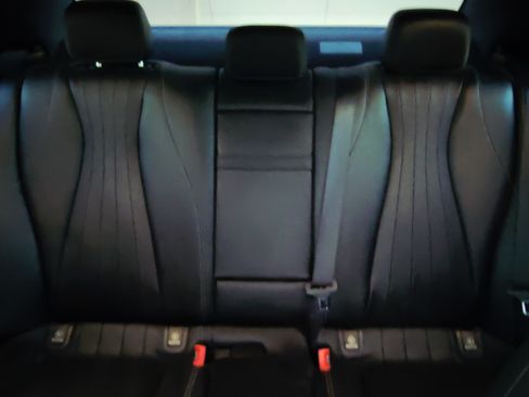 Used 2019 Mercedes-Benz E 450 4MATIC Sedan image 16