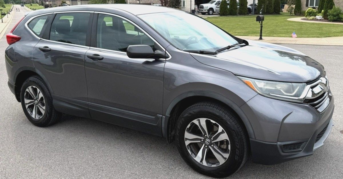 Used 2019 Honda CR-V LX image 1