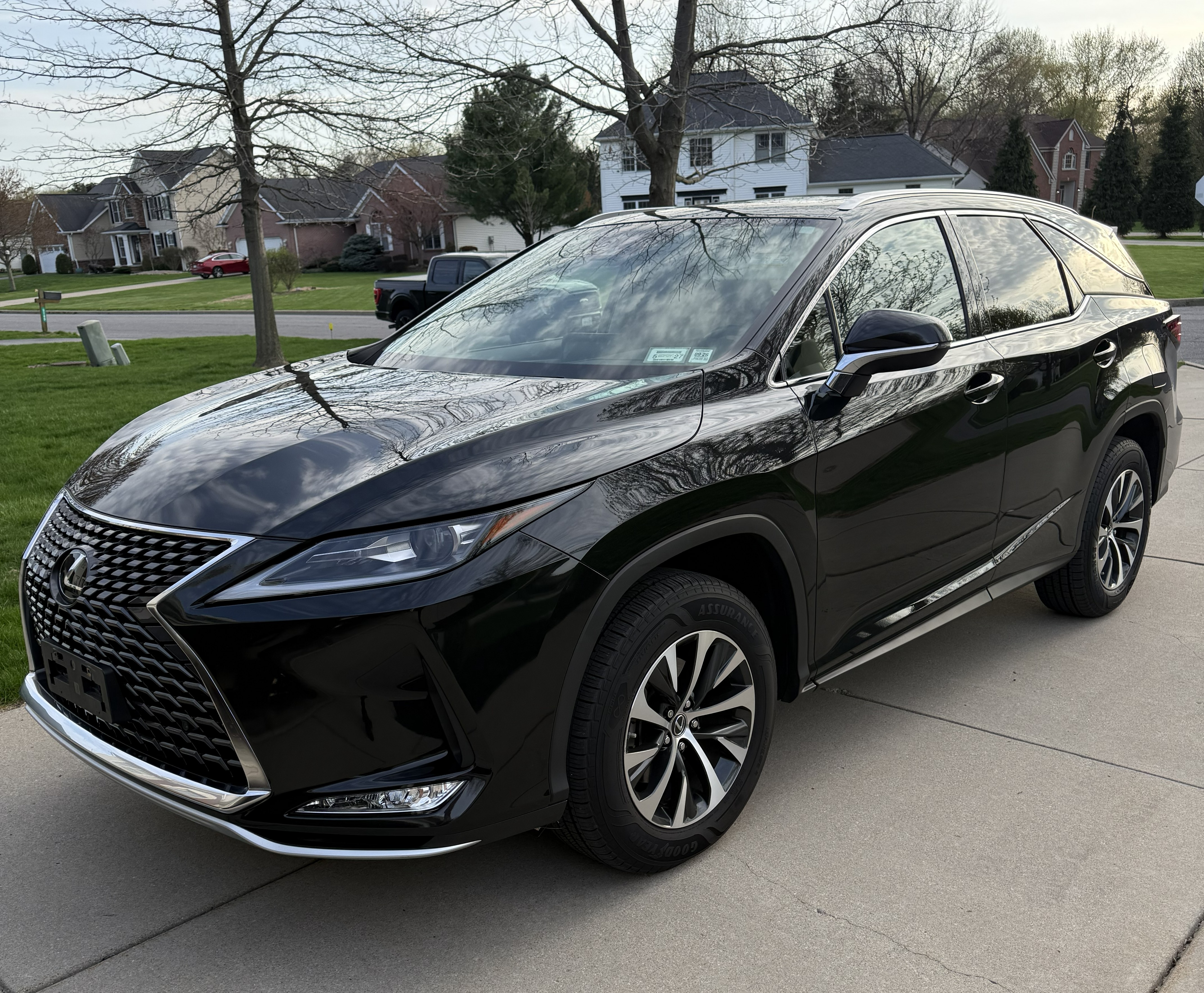 Used 2022 Lexus RX 350L Premium w/ Premium Package AWD/4WD image 4