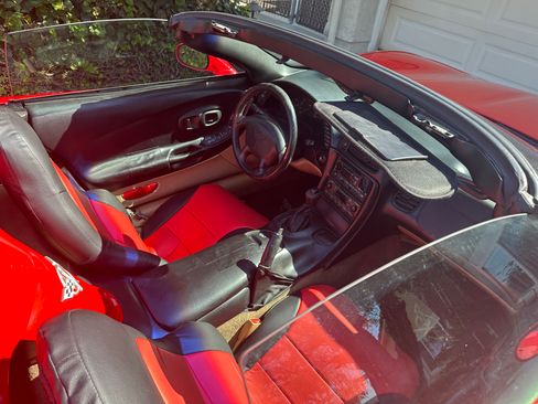 Used 2003 Chevrolet Corvette Convertible w/ Preferred Equipment Group1 image 8