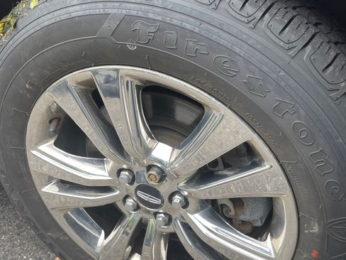 Used 2017 Lincoln MKX Premiere FWD image 23