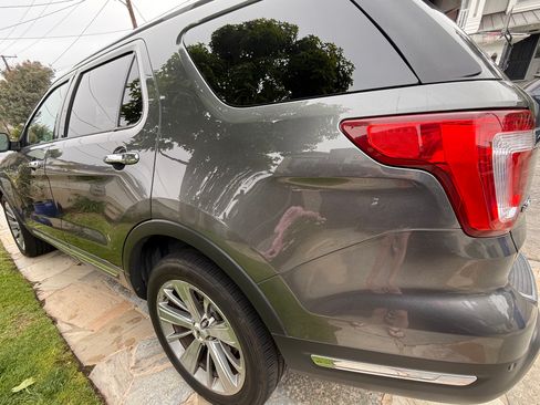 Used 2018 Ford Explorer Limited FWD image 4