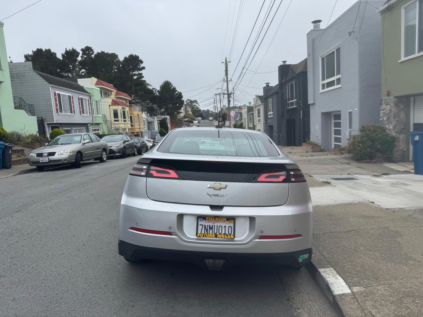 Used 2015 Chevrolet Volt Premium w/ Premium Trim Package FWD image 4