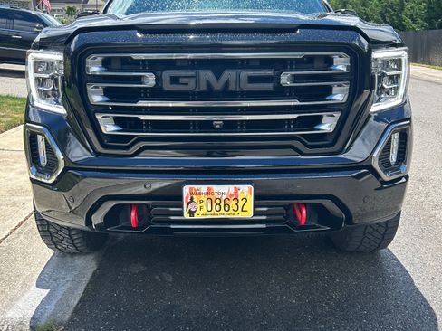 Used 2021 GMC Sierra 1500 AT4 w/ Technology Package AWD/4WD image 25