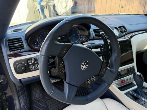 Used 2016 Maserati GranTurismo Sport image 14