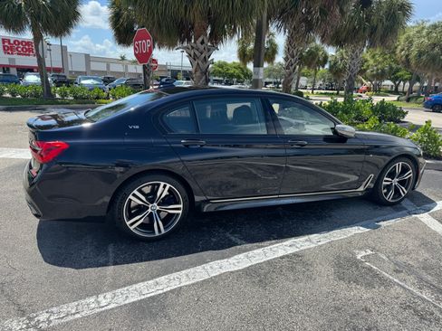 Used 2017 BMW M760i xDrive image 6