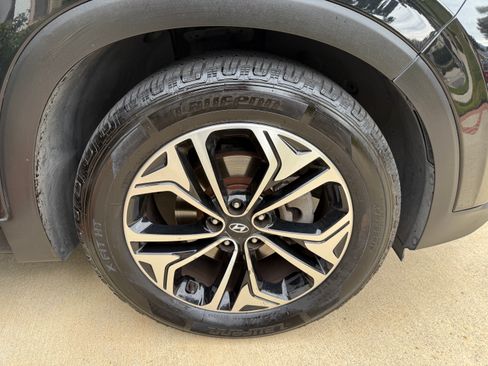 Used 2019 Hyundai Santa Fe FWD image 26