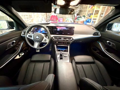 Used 2023 BMW 330i xDrive Sedan w/ M Sport Package AWD/4WD image 12