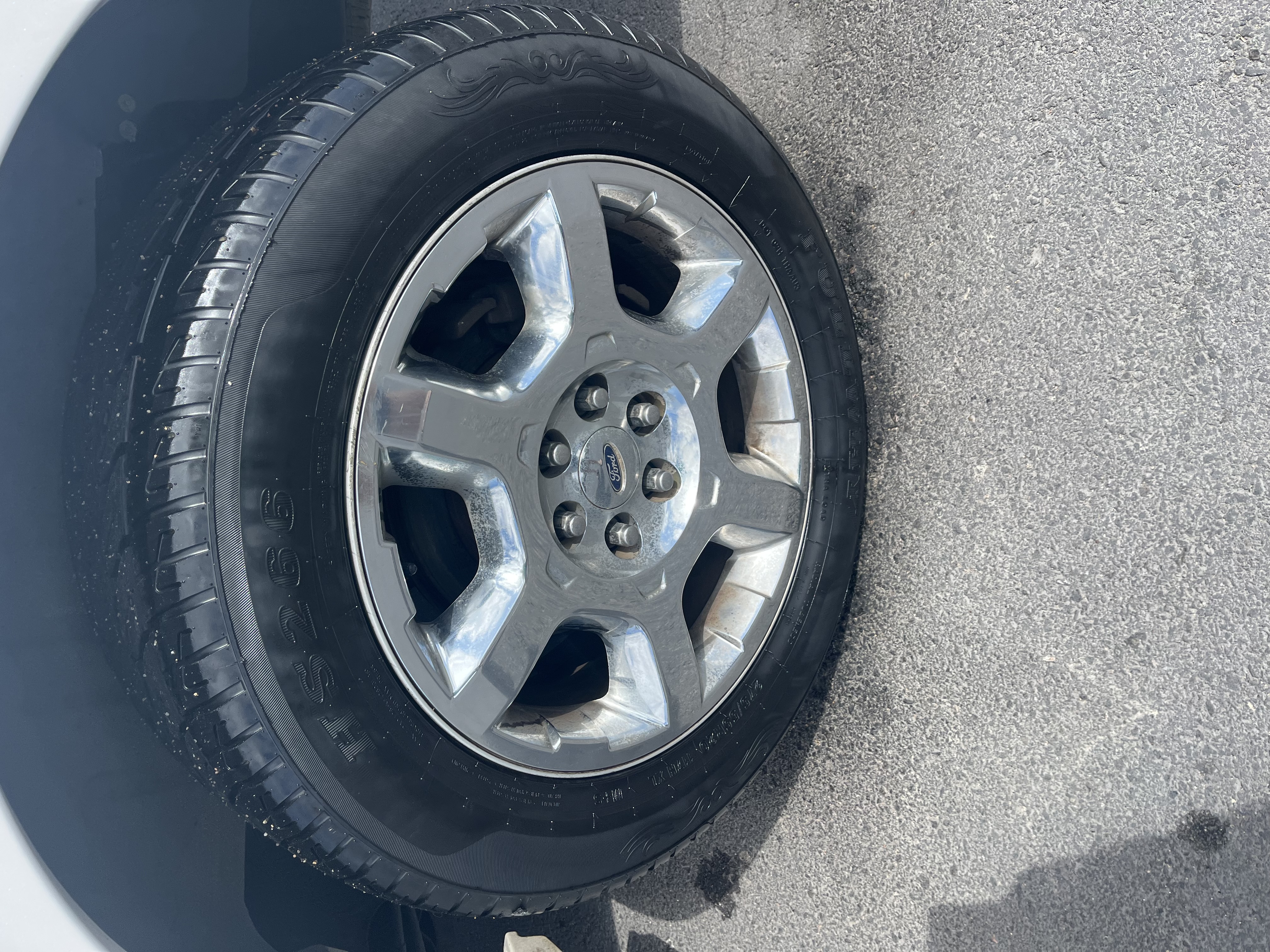 Used 2013 Ford Expedition Limited RWD image 17