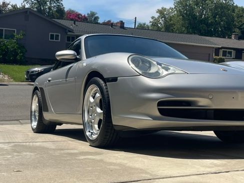 Used 2003 Porsche 911 GT3 RS image 11