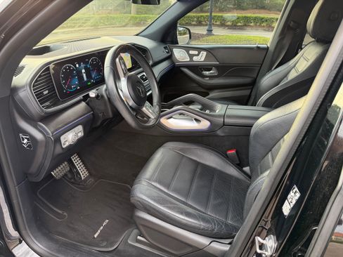 Used 2021 Mercedes-Benz GLS 580 4MATIC image 15