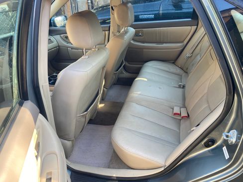 Used 2003 Toyota Avalon XL image 2