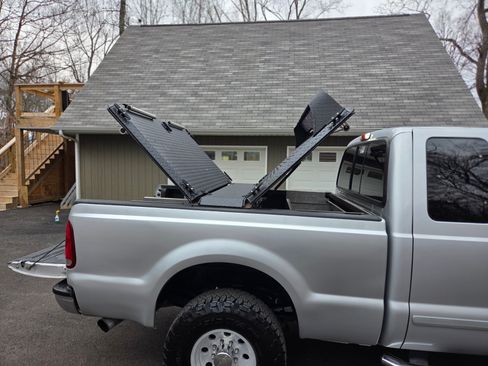 Used 2003 Ford F250 XLT image 12