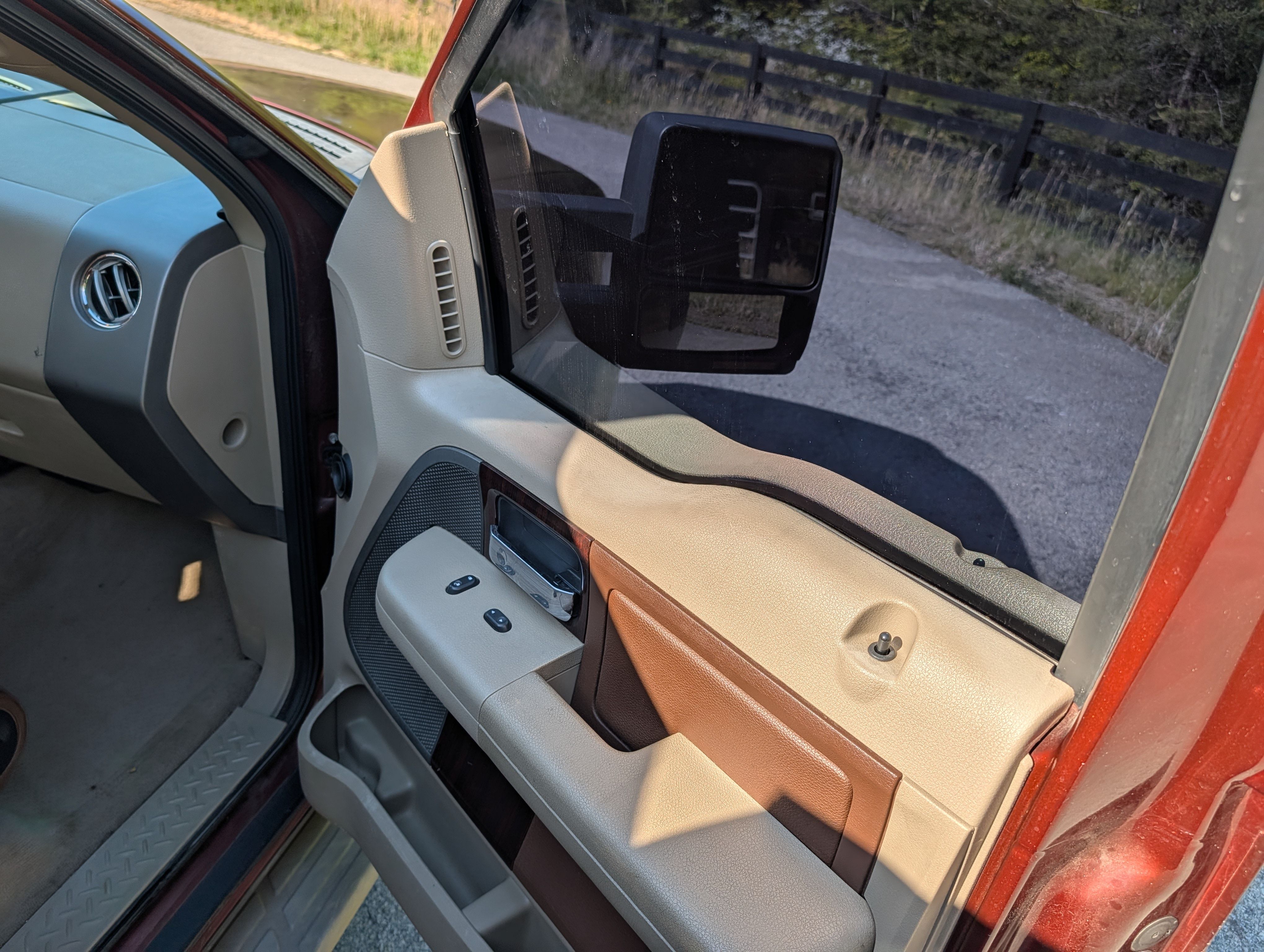 Used 2006 Ford F150 King Ranch AWD/4WD image 19