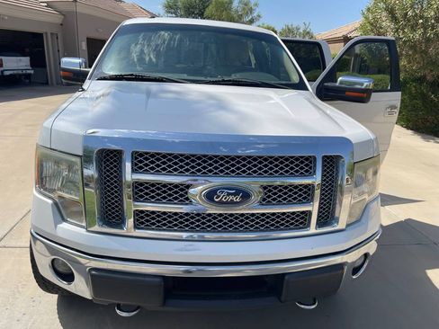 Used 2011 Ford F150 Lariat w/ Lariat Chrome Pkg image 4
