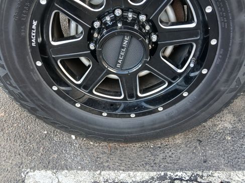 Used 2015 Chevrolet Silverado 3500 W/T w/ Snow Plow Prep Package image 14