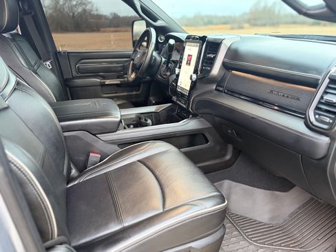 Used 2023 RAM 2500 Limited image 15