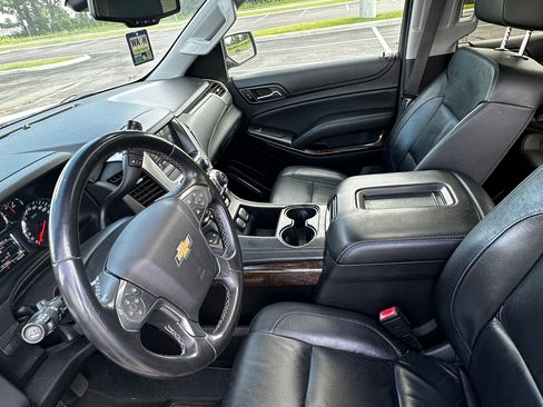 Used 2016 Chevrolet Tahoe LT AWD/4WD image 9