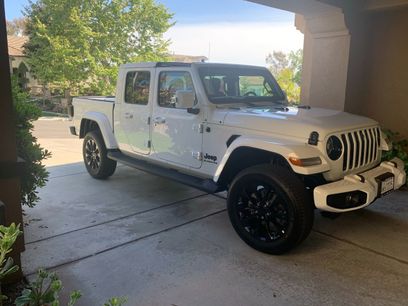 Used 2021 Jeep Gladiator Overland