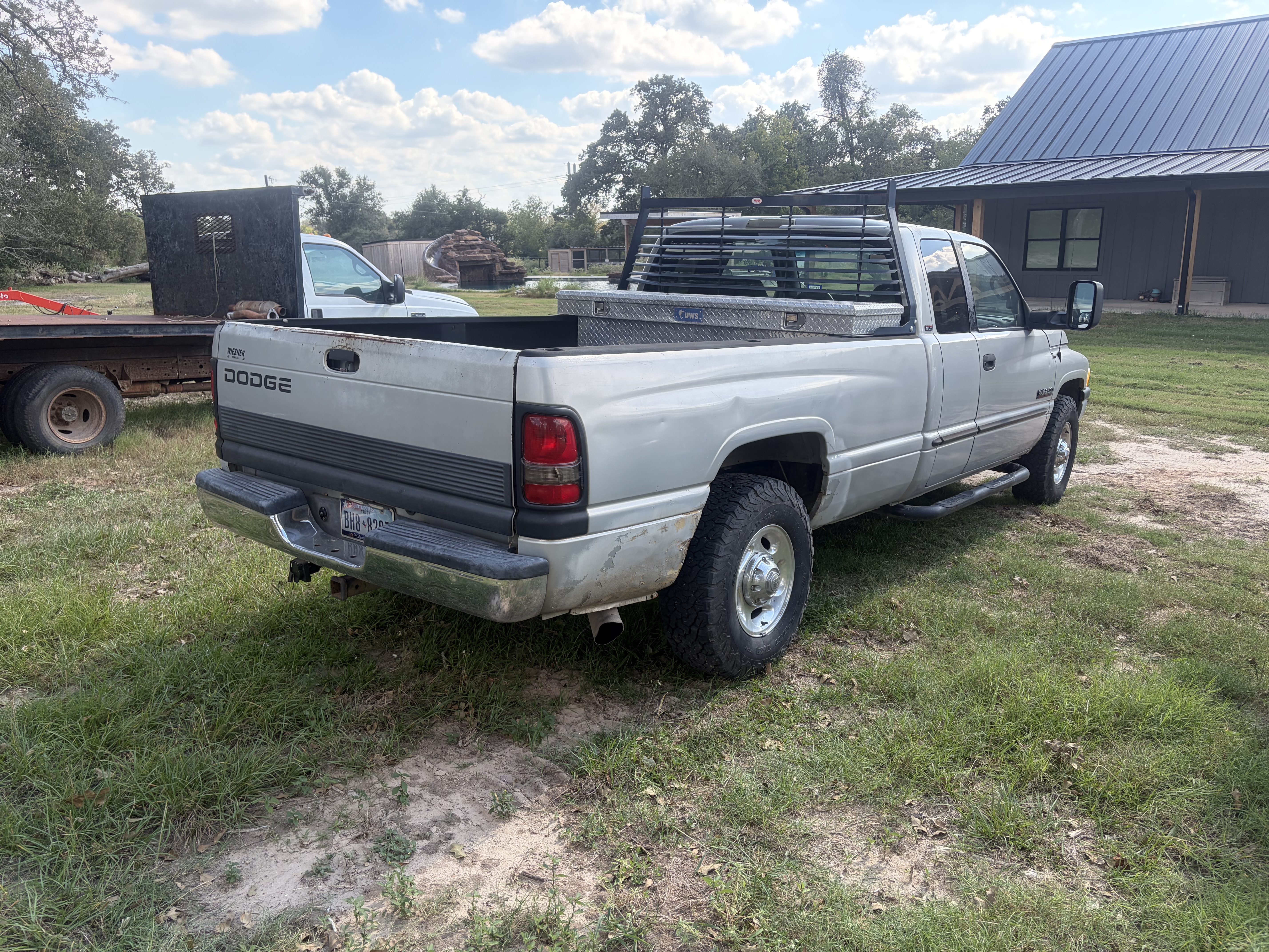 Used 2000 Dodge Ram 2500 Truck 2WD Quad Cab image 4