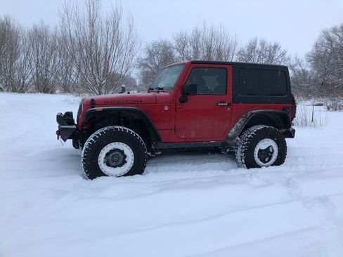 Used 2014 Jeep Wrangler Rubicon w/ Dual Top Group AWD/4WD image 8