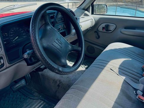 Used 1996 Chevrolet Silverado 1500 2WD Regular Cab image 18