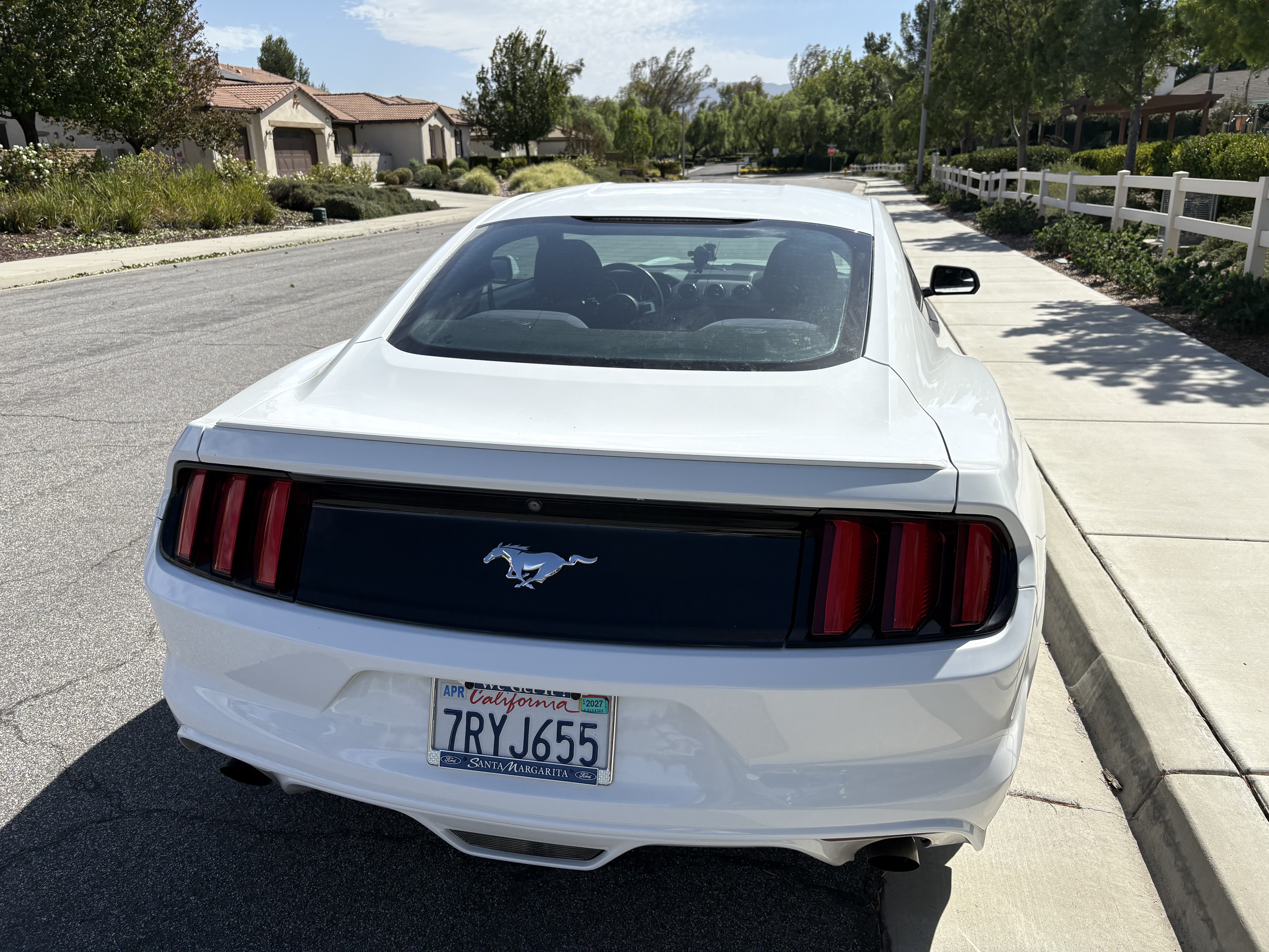Used 2016 Ford Mustang Coupe RWD image 6
