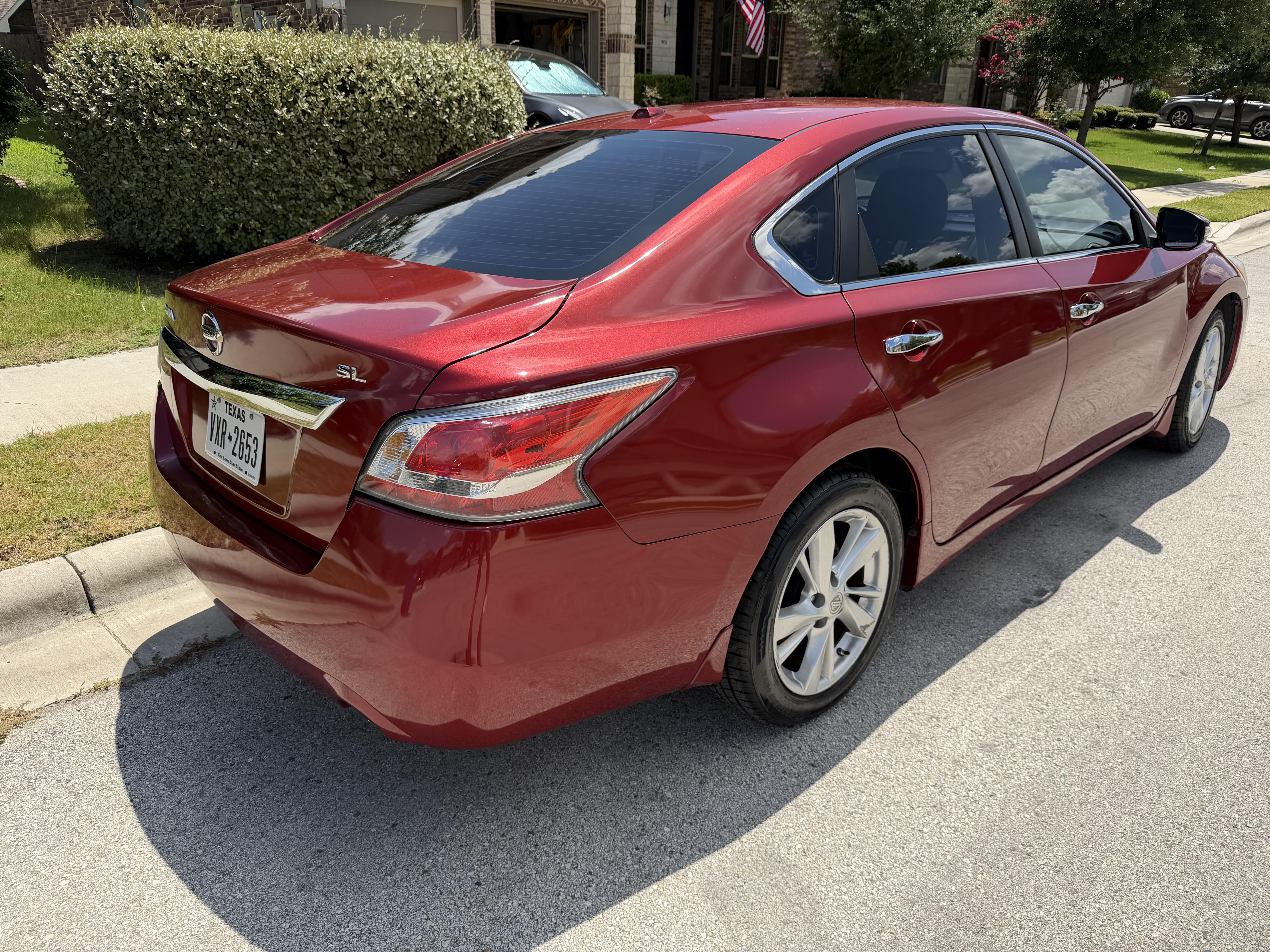 Used 2015 Nissan Altima 2.5 SL w/ Technology Package FWD image 5