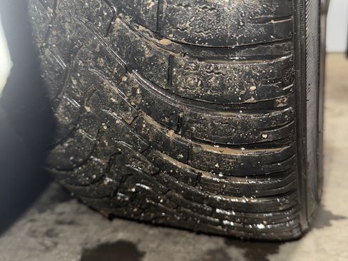 Used 2012 Mercedes-Benz E 350 4MATIC Sedan image 22