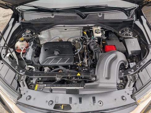 Used 2021 Chevrolet TrailBlazer RS w/ Technology Package image 13