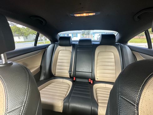 Used 2015 Volkswagen CC Sport image 4